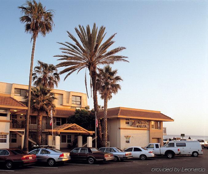 Hotel Diamond Head 2*